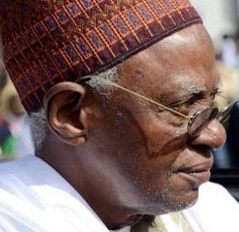 رئيس الجمهورية يعزي نظيره النيجيري في وفاة الرئيس الأسبق لجمهورية نيجيريا الفدرالية