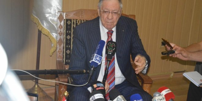 الجزائر الى جانب حق الشعب الصحراوي في تقرير المصير(ولد عباس)
