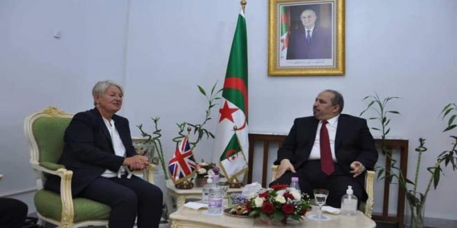 الجزائر : سفيرة المملكة المتحدة تؤكد دعم بلادها لقرارات الشرعية الدولية في الصحراء الغربية