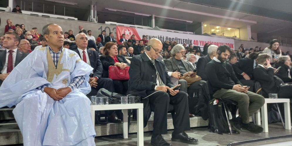 الأمين العام لاتحاد العمال يشارك في المؤتمر الحادي عشر لحزب الوطن التركي